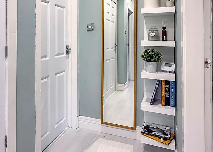 Quite And New House, Commore Drive * Glasgow