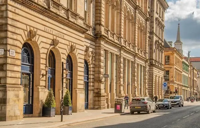 Luxury Historic City-centre Flat & Free Parking Lägenhet *