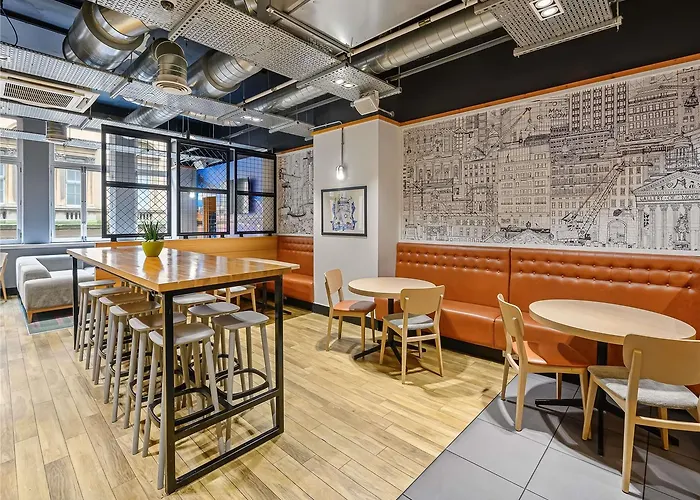 Ibis Styles Centre George Square Hotel 3*