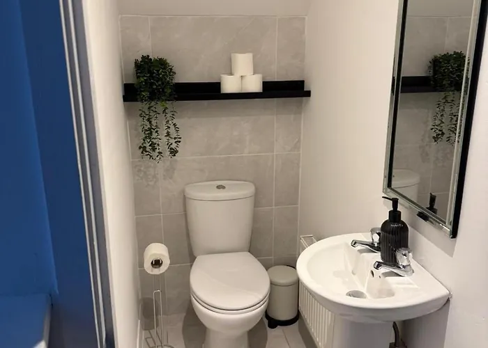 Beautifully Designed Pollok House *