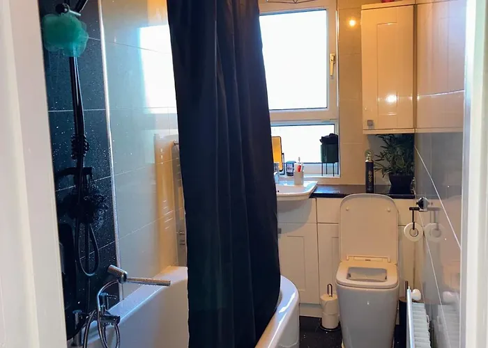 2 Bedroom Fully Furnished Apartment *