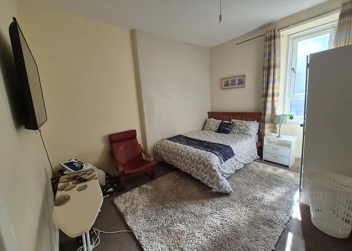 Lägenhet Cosy And Bright 3-bedroom Flat Glasgow