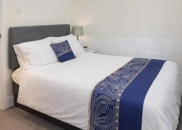 Cosy And Bright 3-bedroom Flat Lägenhet Glasgow