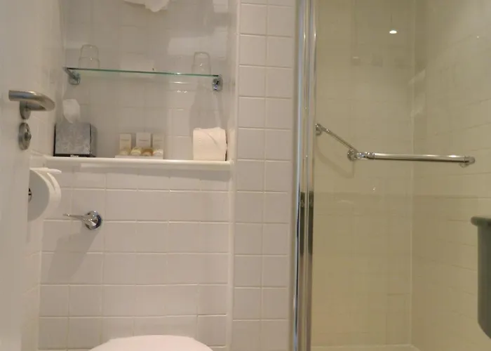 Hilton Garden Centre Glasgow