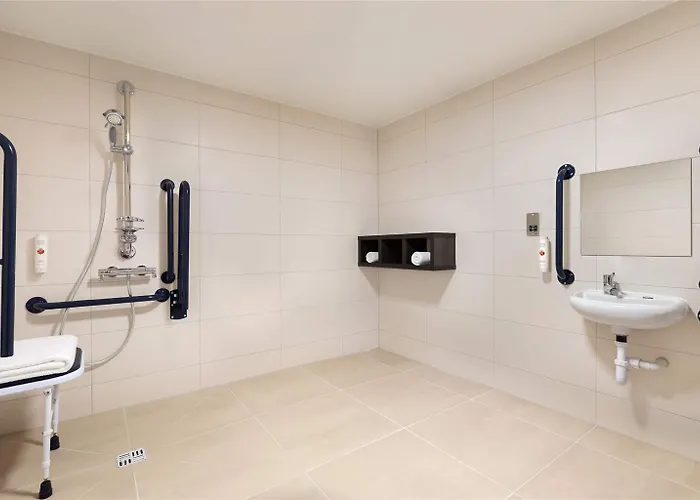 Ramada By Wyndham East Kilbride