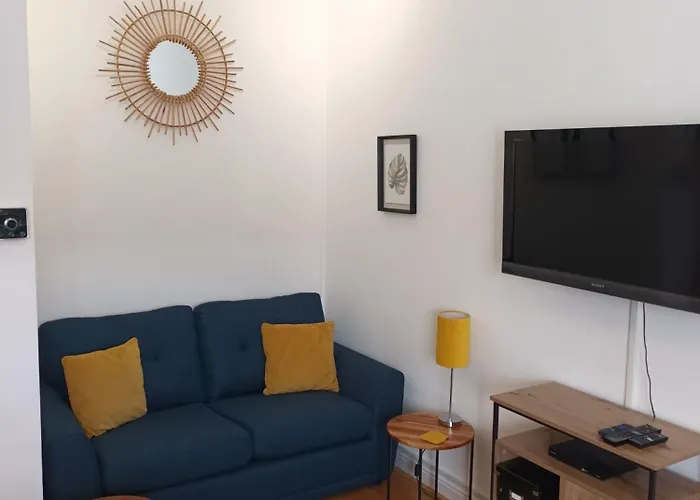 Charming 1-bed Southside Flat In Great Location