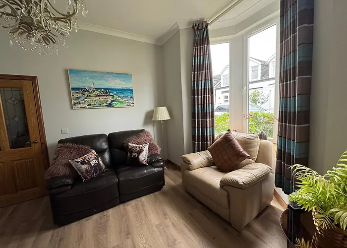 Vakantiehuis Charming 3-bedroom House