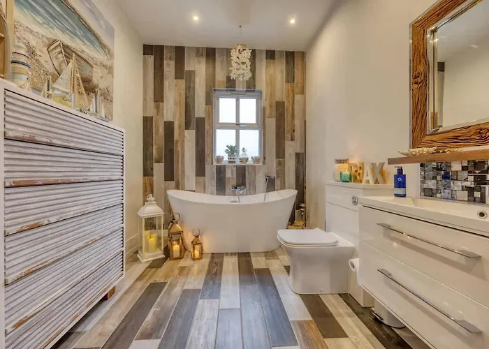 Σπίτι διακοπών Beautiful 4 Bed Sandstone Γλασκώβη