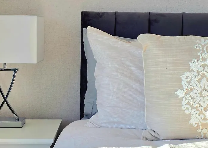 Bright And Cozy 3br Near Hampden Park Γλασκώβη