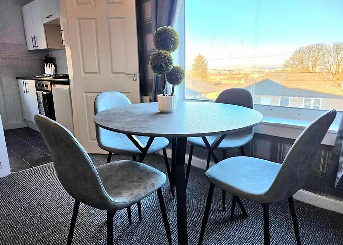 Bright And Cozy 3br Near Hampden Park Feriehus Glasgow