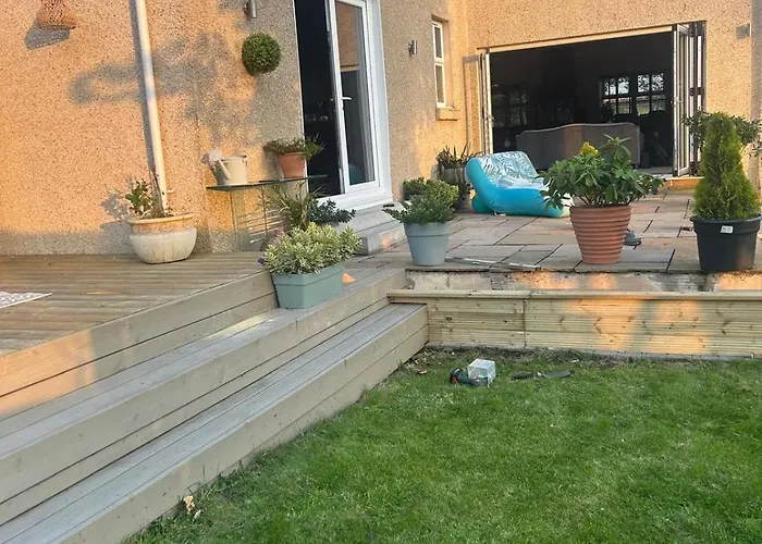 Beautiful 4 Bed Sandstone Glasgow