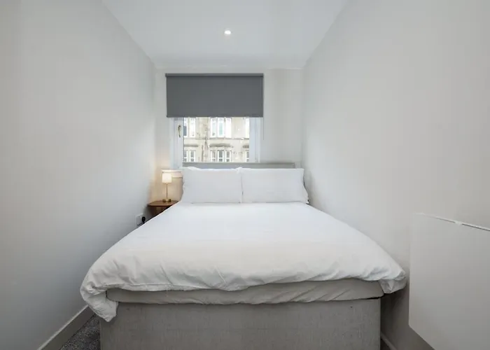 Lägenhet 1br Shawlands Walk To Queens Park With Parking Glasgow