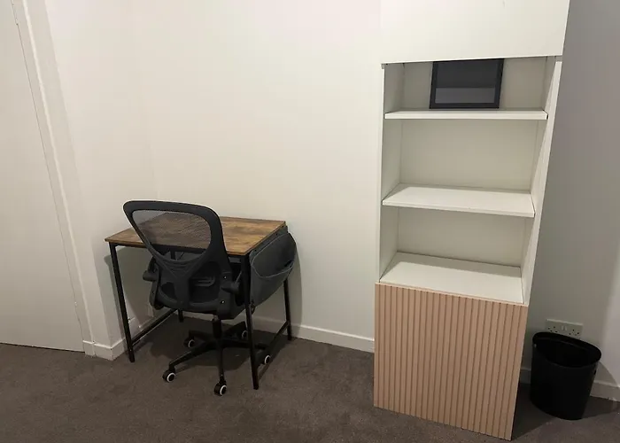 West End By Kelvingrove *