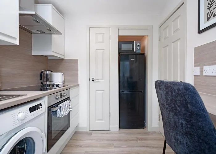 1br Shawlands Walk To Queens Park With Parking Appartement