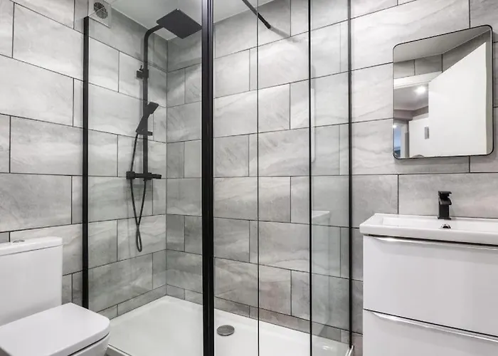 Modern Merchant 1 Bed With Free Parking Lejlighed