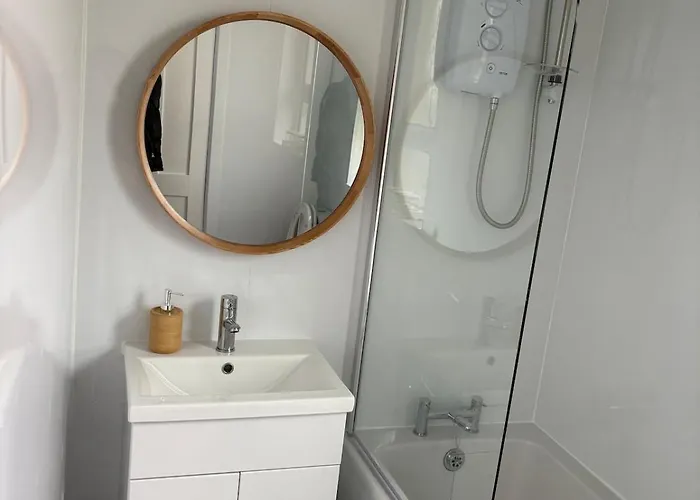 In Glasgow3br -ziplinks - Sleeps 6 G51 公寓 格拉斯哥