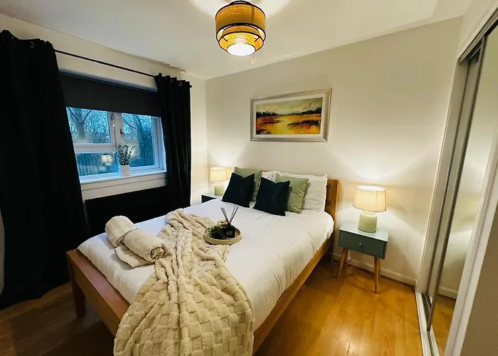 Modern 2 Bedroom Ground Floor Near Centre Lejlighed Glasgow