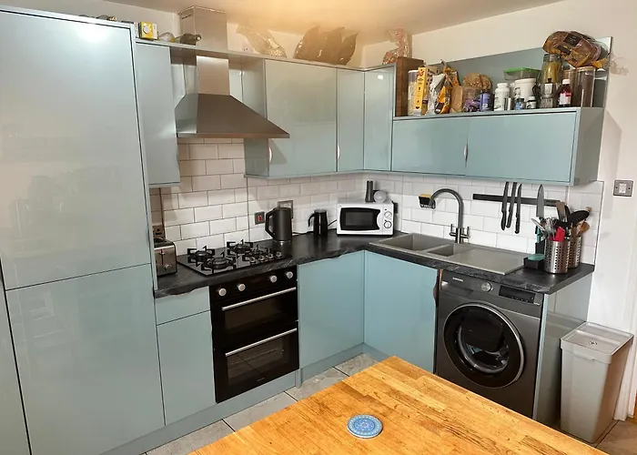 Duplex Penthouse With Secured Parking Finnieston Глазго