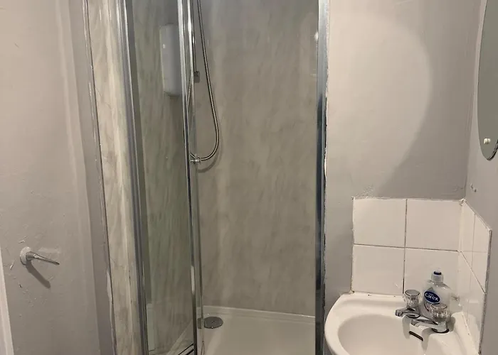 West End By Kelvingrove *