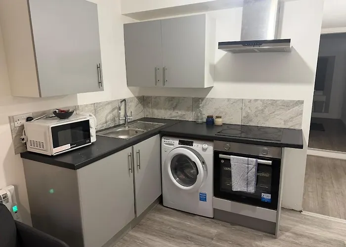 West End By Kelvingrove