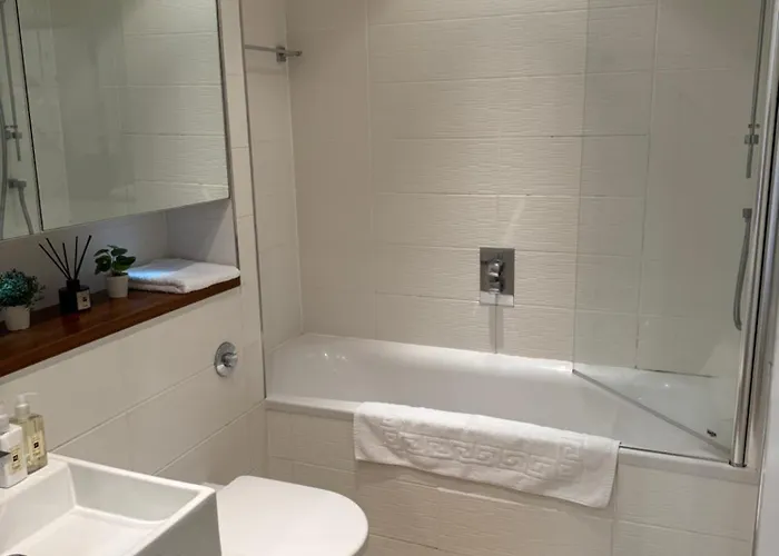 Apartamento Executive Riverside With Workspace & Fast Wifi