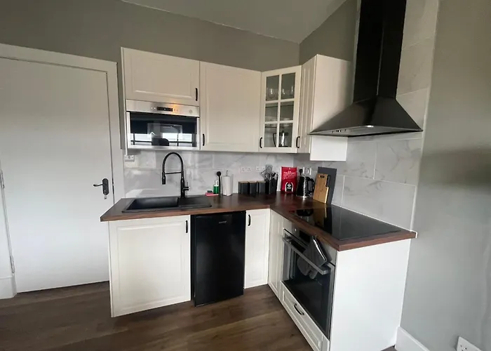 Lägenhet The West Nest For Six - Pass The Keys