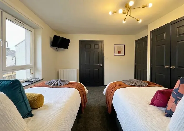 Lejlighed Stylish & Sleeps 7 - Free Parking - Walking Distance To & West End