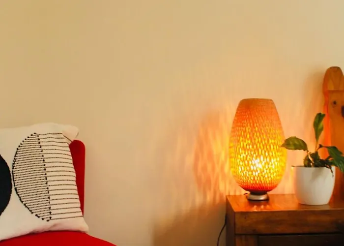 Modern Ground Floor 2 Bed Secure Parking & Perfect For City- Celticemirates Stadium