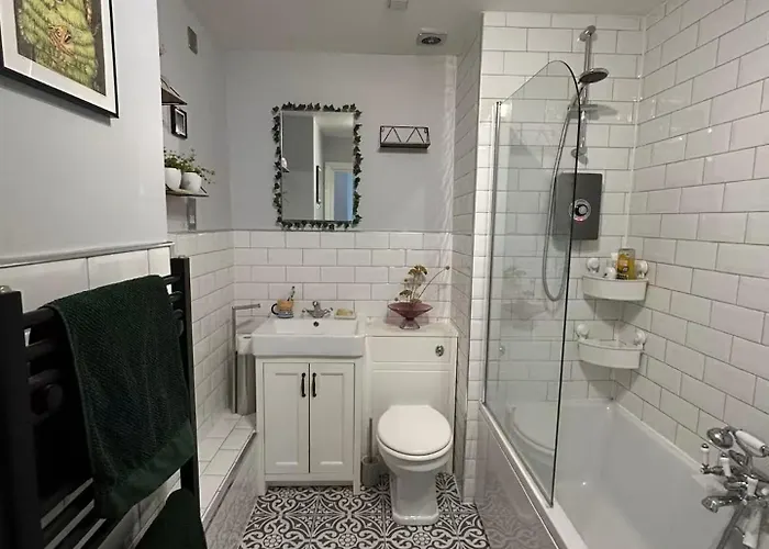 Duplex Penthouse With Secured Parking Finnieston Lejlighed Glasgow