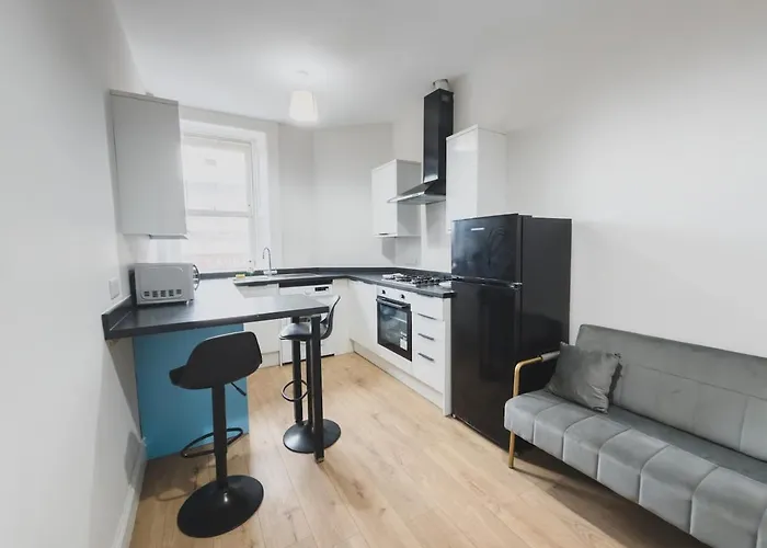 O2 Spacious Hideaway