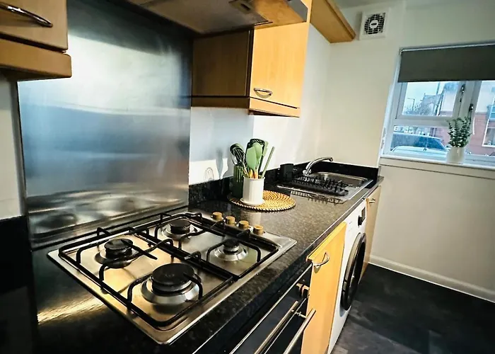 Modern 2 Bedroom Ground Floor Near Centre Appartamento Glasgow