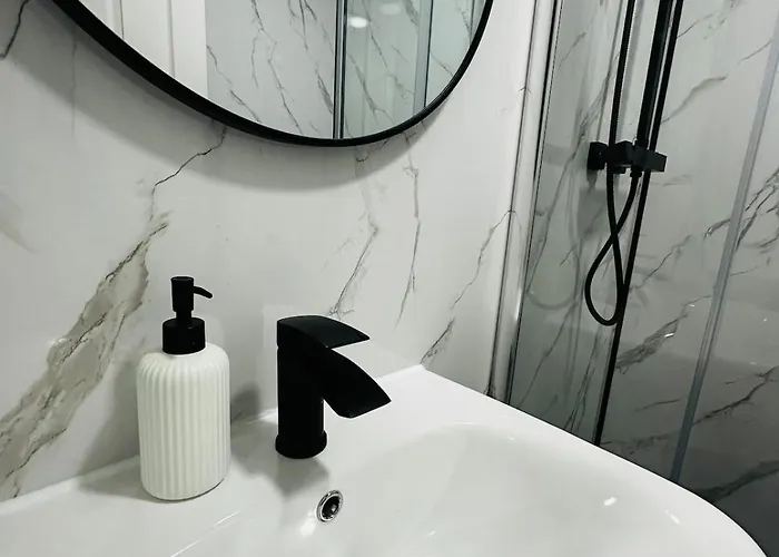 Appartamento Modern 2 Bedroom Ground Floor Near Centre