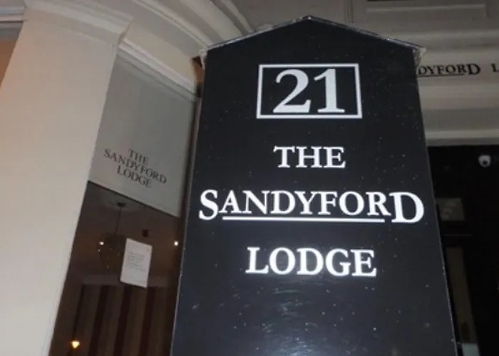 Sandyford Отель