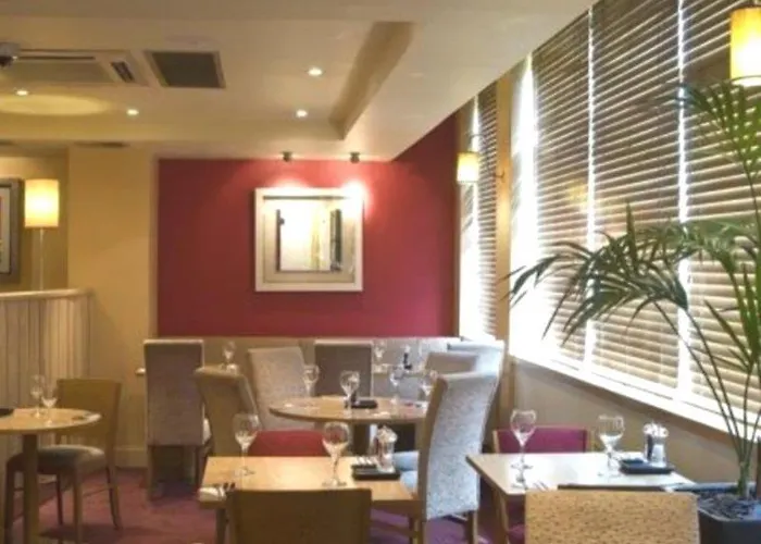 Hotel Premier - George Square 3*