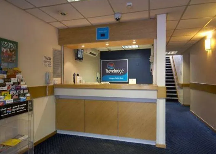 מלון Travelodge Paisley Road