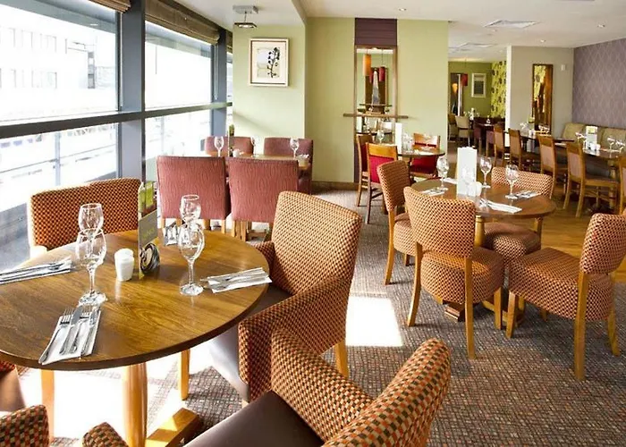 Premier Inn Glasgow City - Buchanan Galleries Hotel Glasgow