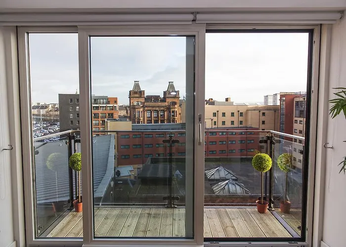 Centre With Free Secure Underground Parking Apartamento