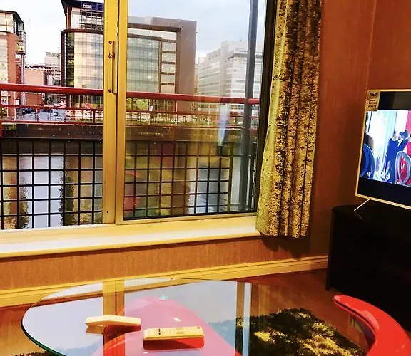 Centre Flat With River Views And Parking Apartamento *