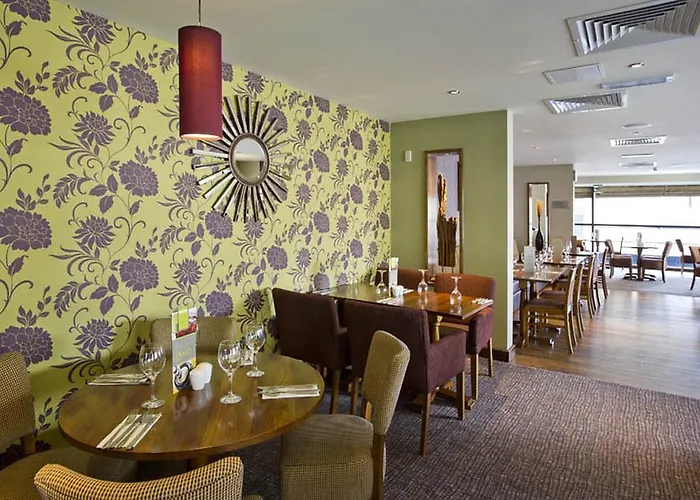 Premier Inn Glasgow City - Buchanan Galleries Hotel