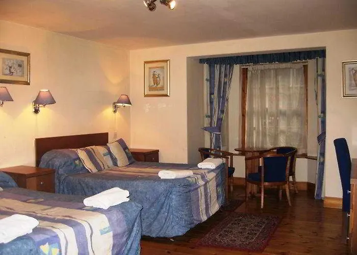 Victorian House Hotel