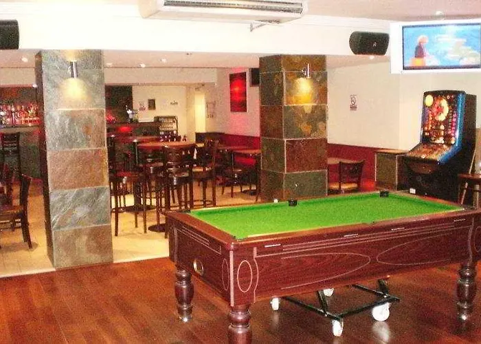 Ξενοδοχείο Kings Park 3*