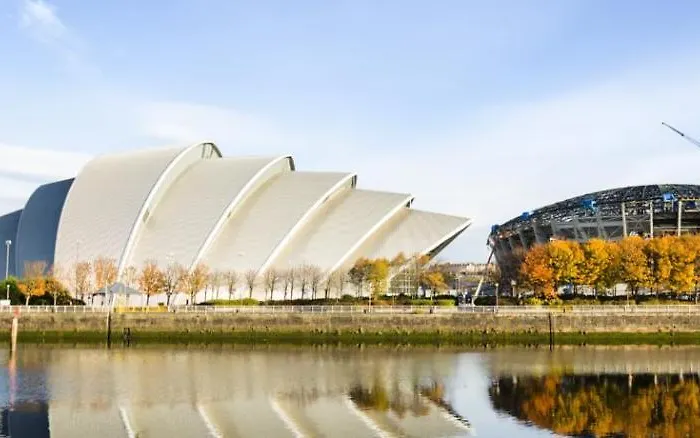 Hilton Garden Centre Glasgow