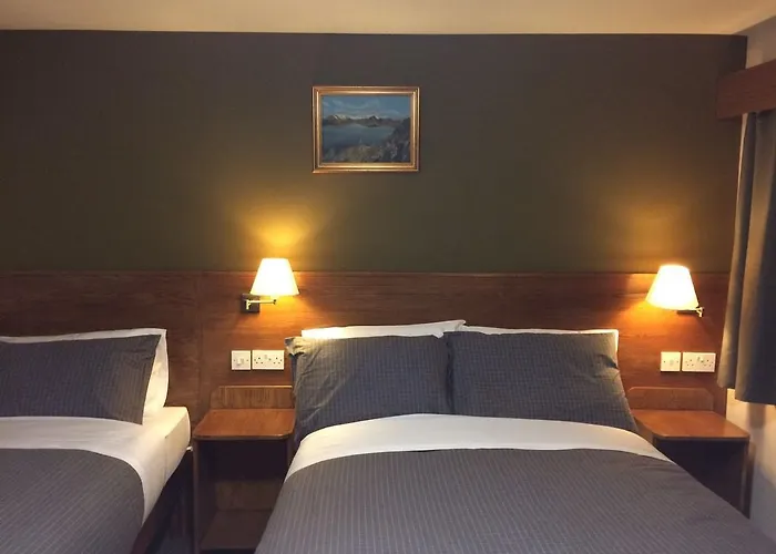 Hotel Crosshill House 4*