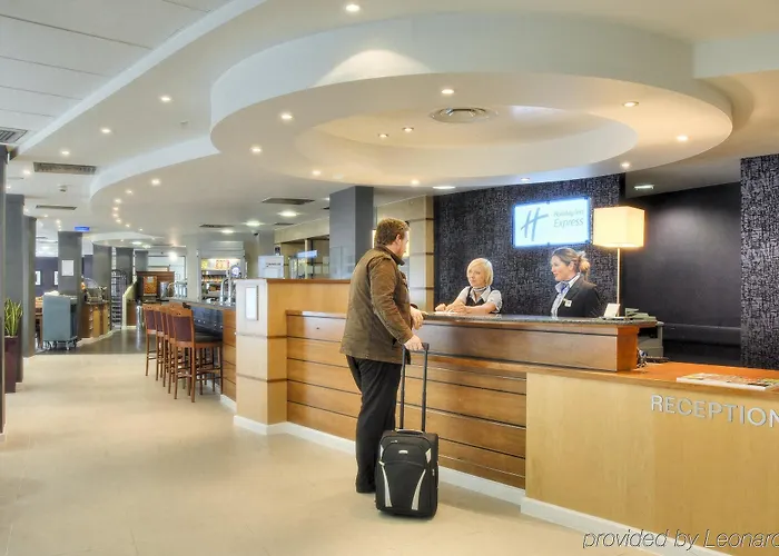 Hotel Express - - Ctr Riverside By Ihg 3*