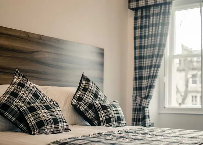 Royal West End גלאזגו