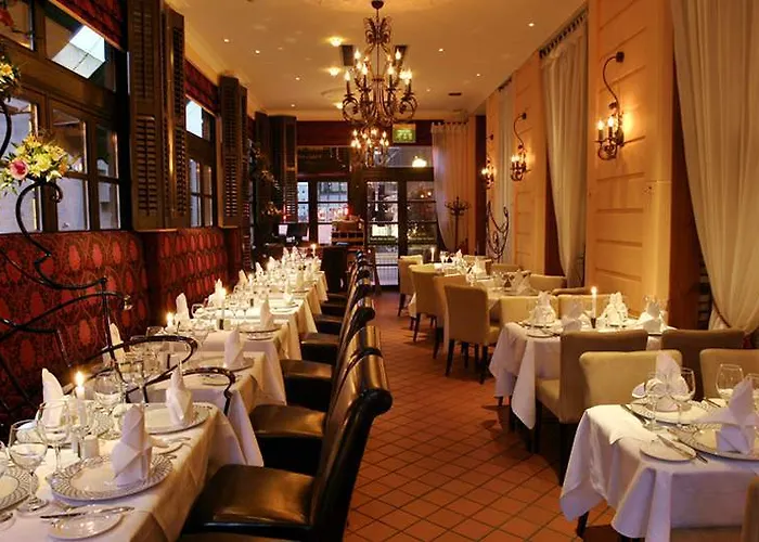 - - Ctr Theatreland By Ihg 4*