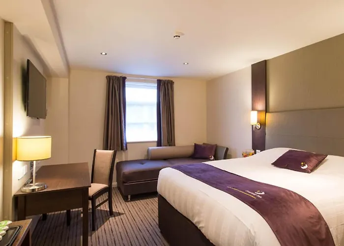 Premier Pacific Quay