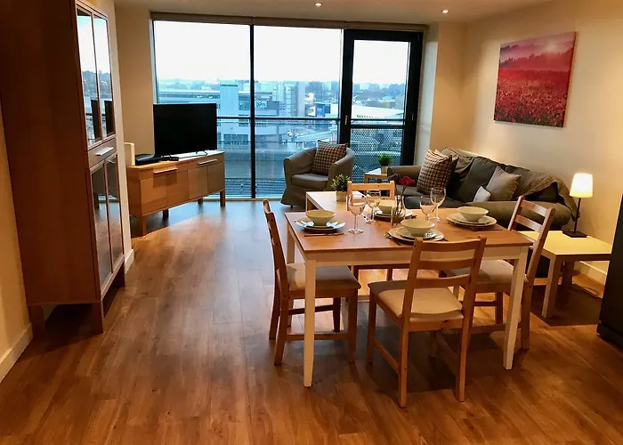 The Heights - River And City View *