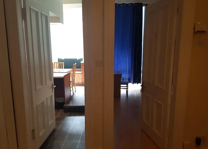 Bentinck Street Ground Floor * غلاسغو