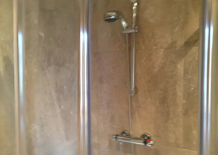 Onslow 3* غلاسغو